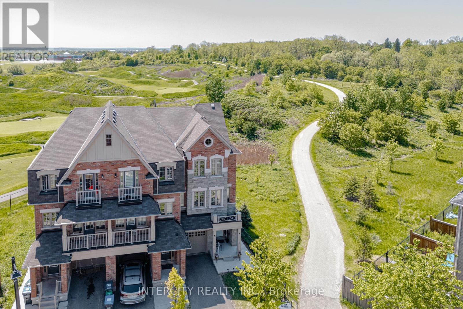 44 Shiff Crescent, Brampton, Ontario  L6Z 0H6 - Photo 2 - W13216628