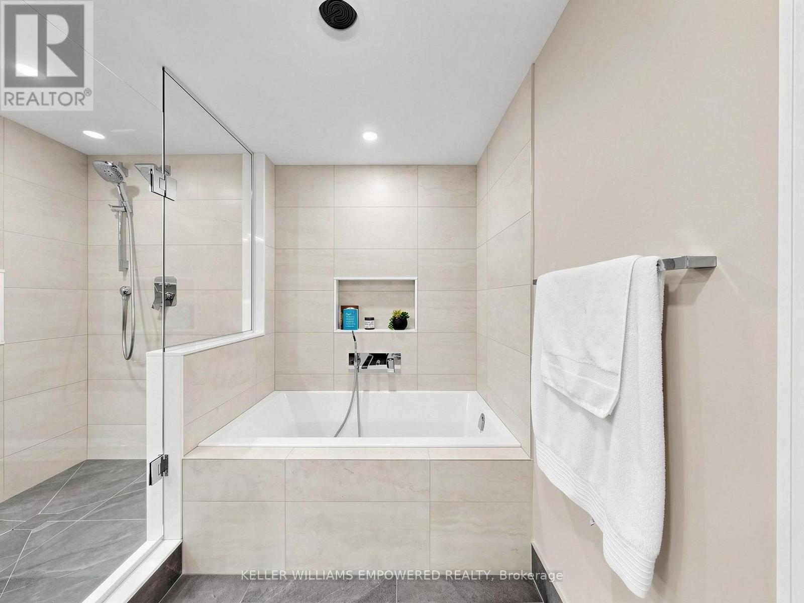 614 - 610 Bullock Drive, Markham (Markville), Ontario  L3R 0G1 - Photo 41 - N13470370