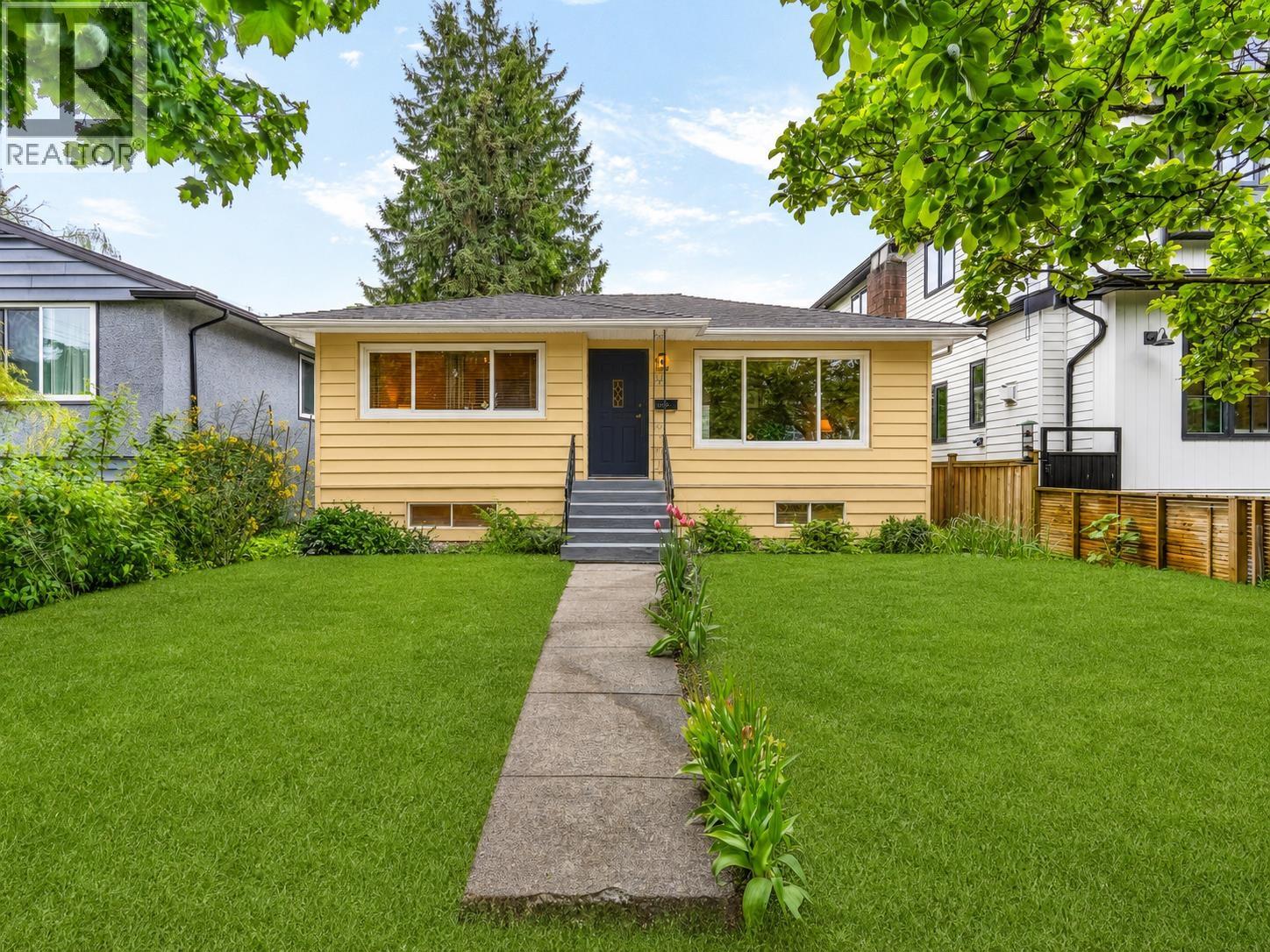 2578 E 15th Avenue, Vancouver, British Columbia V5M 2K1 - Photo 3 - R3123015