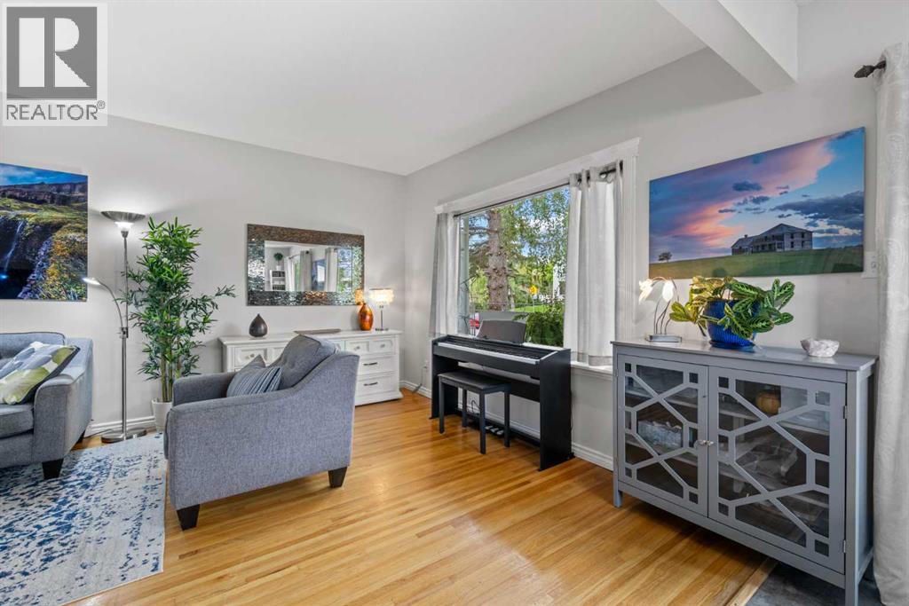 1141 Ninga Road NW, Calgary, Alberta  T2K 2P2 - Photo 7 - A2318600