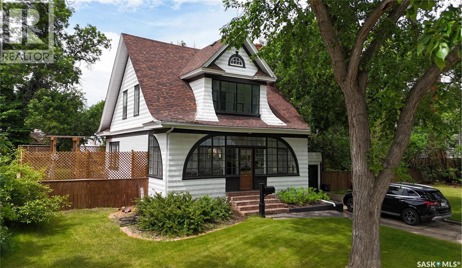 554 4th AVENUE NE, Swift Current, Saskatchewan