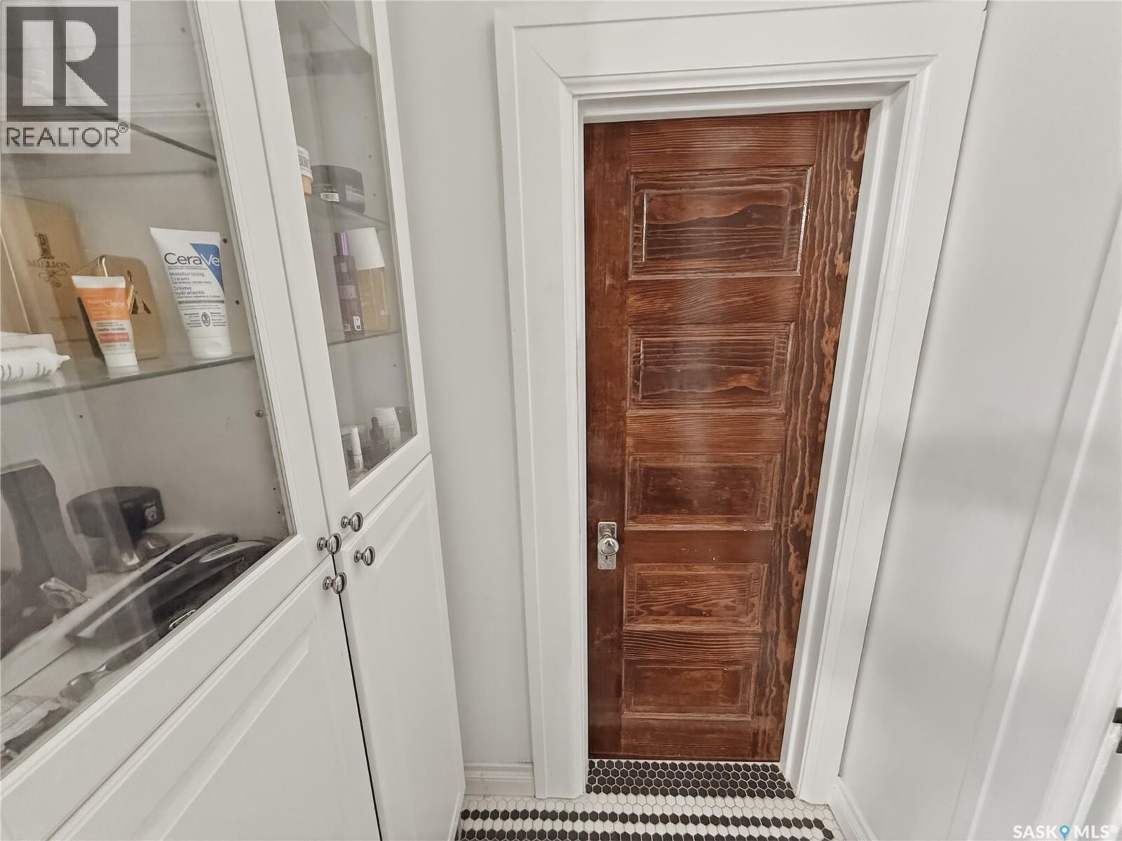 554 4th Avenue Ne, Swift Current, Saskatchewan S9H 2K2 - Photo 36 - SK040147