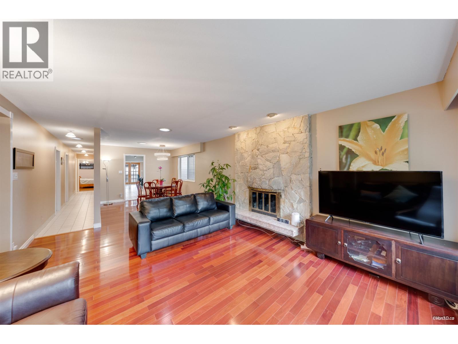 4230 Union Street, Burnaby, British Columbia V5C 2X4 - Photo 4 - R3137511