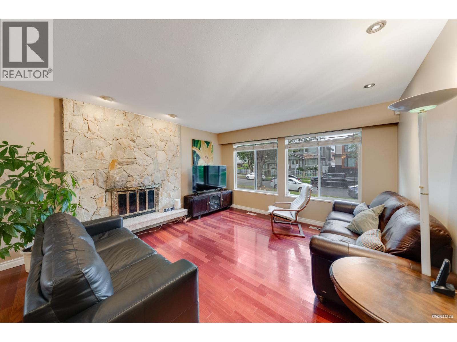 4230 Union Street, Burnaby, British Columbia V5C 2X4 - Photo 3 - R3137511