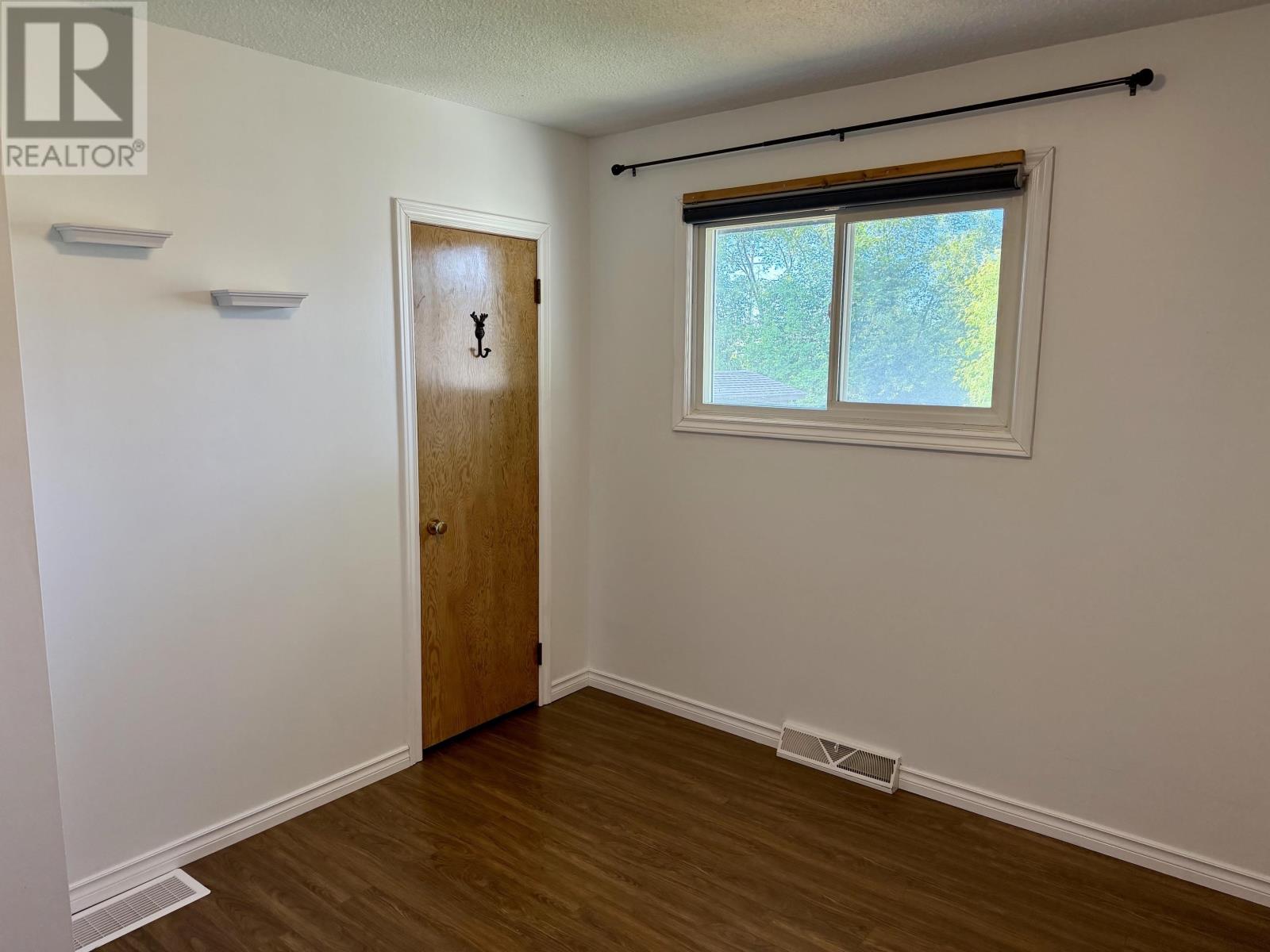 17 Velva Ave, Thunder Bay, Ontario  P7A 6N4 - Photo 18 - TB2601599