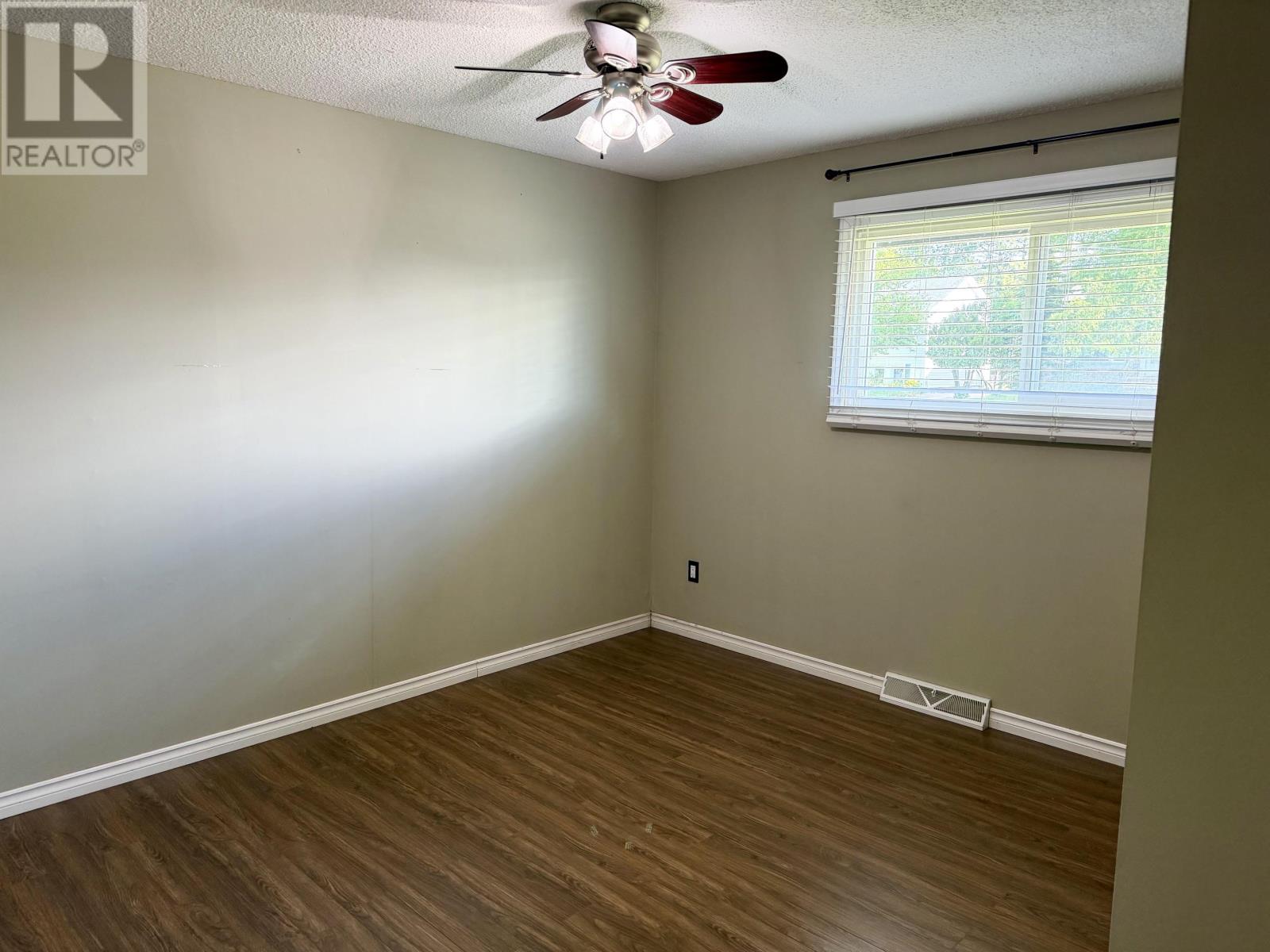 17 Velva Ave, Thunder Bay, Ontario  P7A 6N4 - Photo 15 - TB2601599