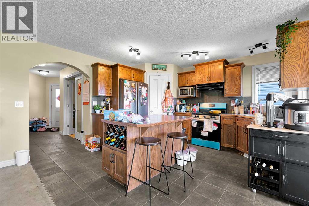 77 Silverado Creek Crescent SW, Calgary, Alberta  T2X 0C6 - Photo 7 - A2319350