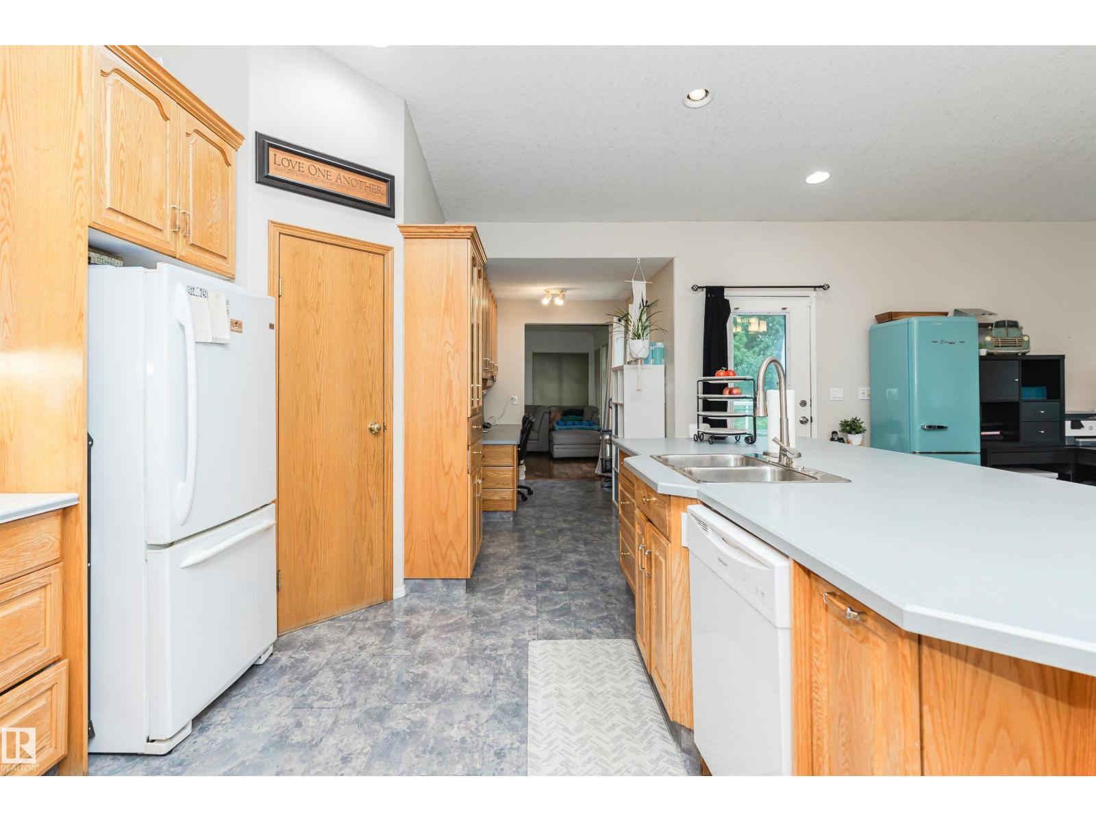 53 Sturgeon Rd, St. Albert, Alberta  T8N 0E8 - Photo 14 - E4494874