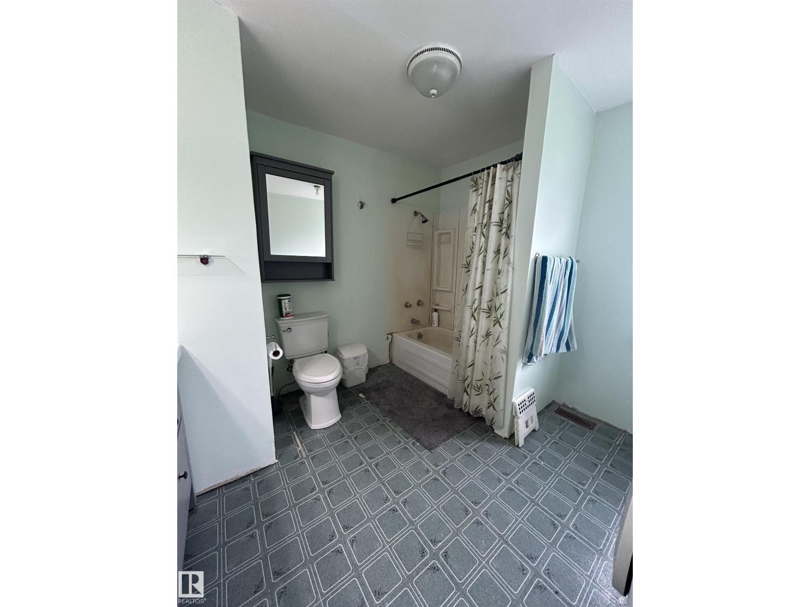 Unknown Address, ,    - Photo 19 - E4494873
