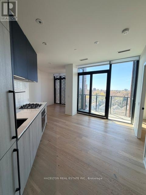 809 - 2625 Dundas Street W, Toronto, Ontario  M6P 0C5 - Photo 4 - W13470384