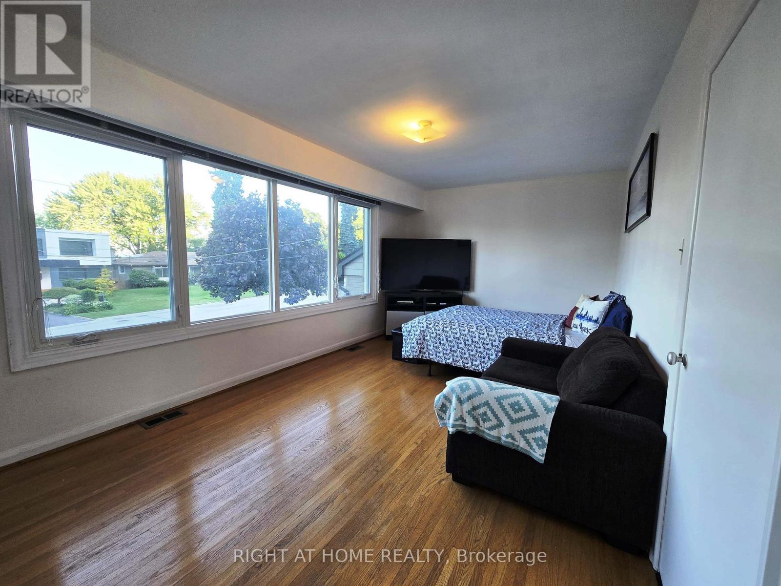 78 Sylvan Avenue, Toronto, Ontario  M1M 1K1 - Photo 15 - E13175886