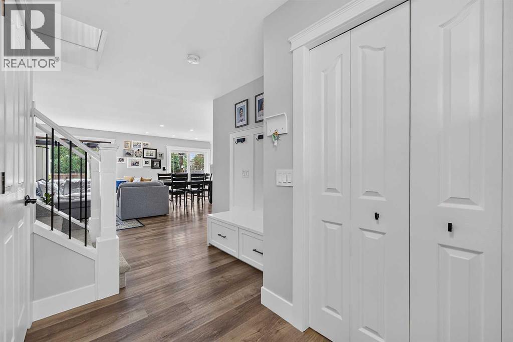 82 Douglasview Circle Se, Calgary, Alberta  T2Z 2P5 - Photo 7 - A2321627