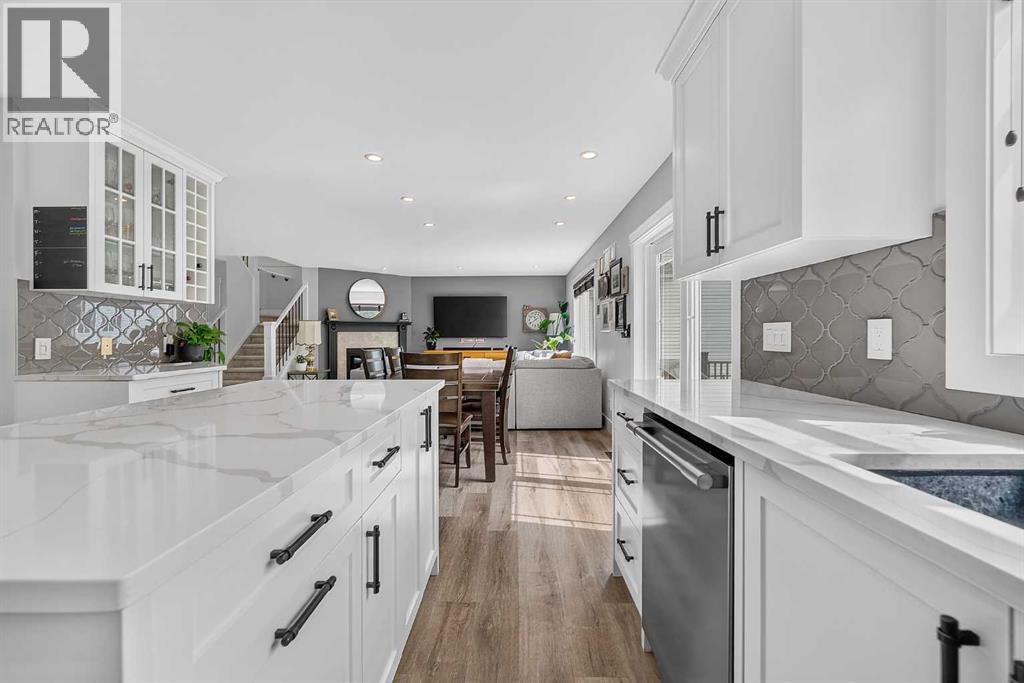82 Douglasview Circle Se, Calgary, Alberta  T2Z 2P5 - Photo 21 - A2321627