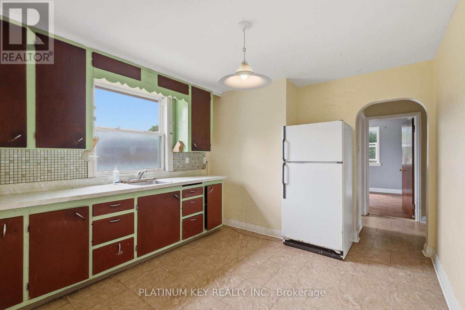 1271 Crumlin Side Road, London East, Ontario  N5V 1R6 - Photo 10 - X13470474