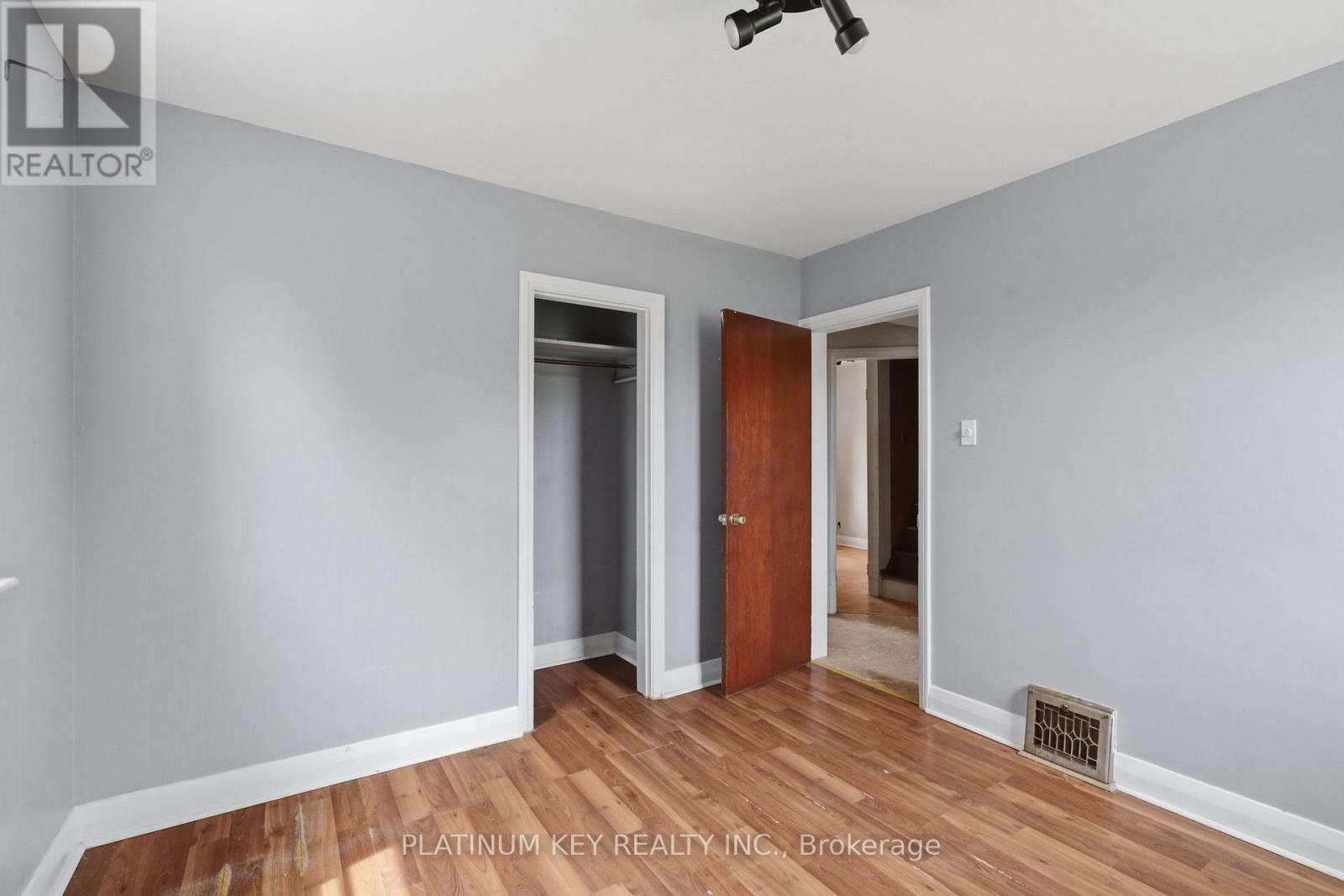 1271 Crumlin Side Road, London East, Ontario  N5V 1R6 - Photo 14 - X13470474
