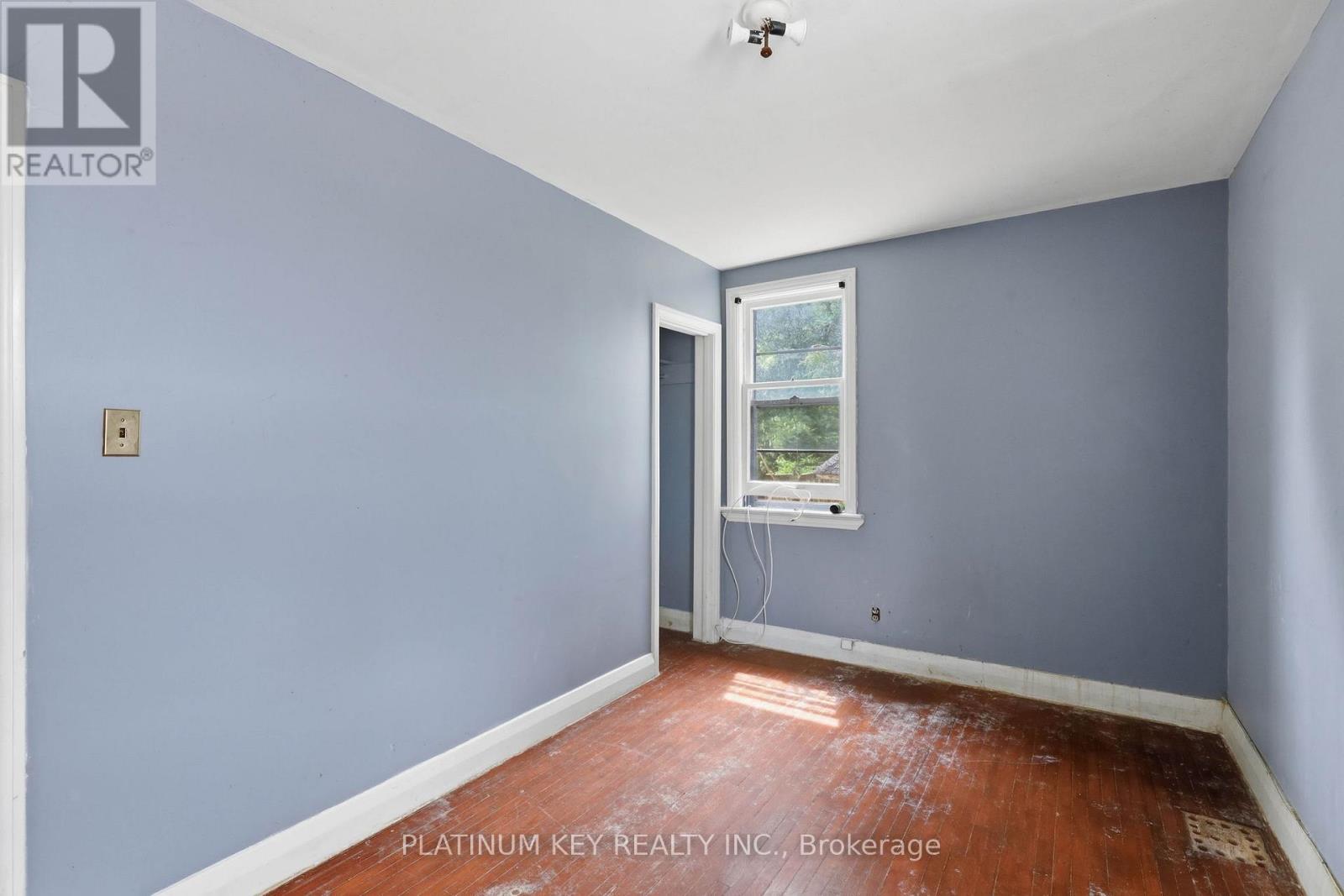 1271 Crumlin Side Road, London East, Ontario  N5V 1R6 - Photo 17 - X13470474