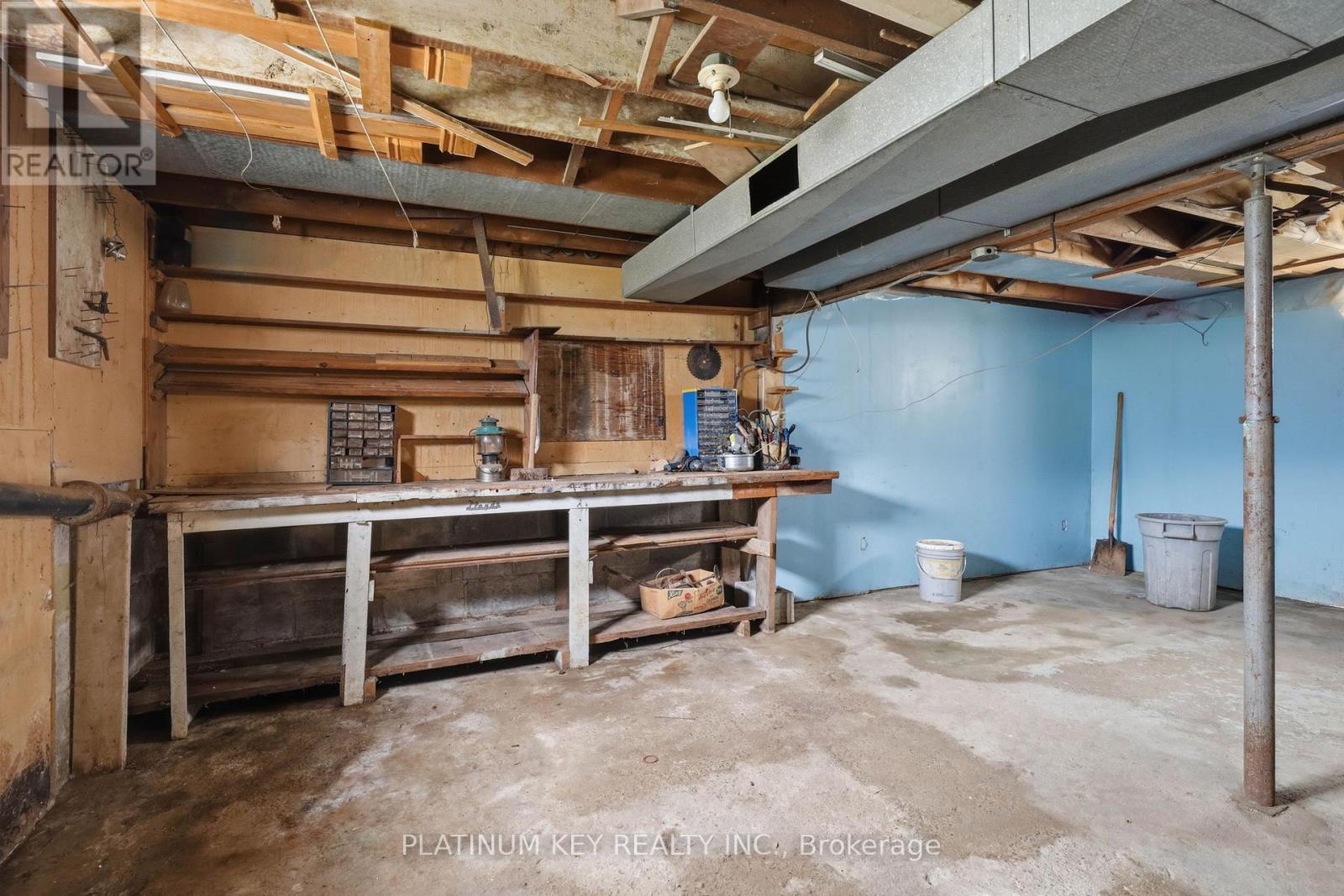 1271 Crumlin Side Road, London East, Ontario  N5V 1R6 - Photo 20 - X13470474