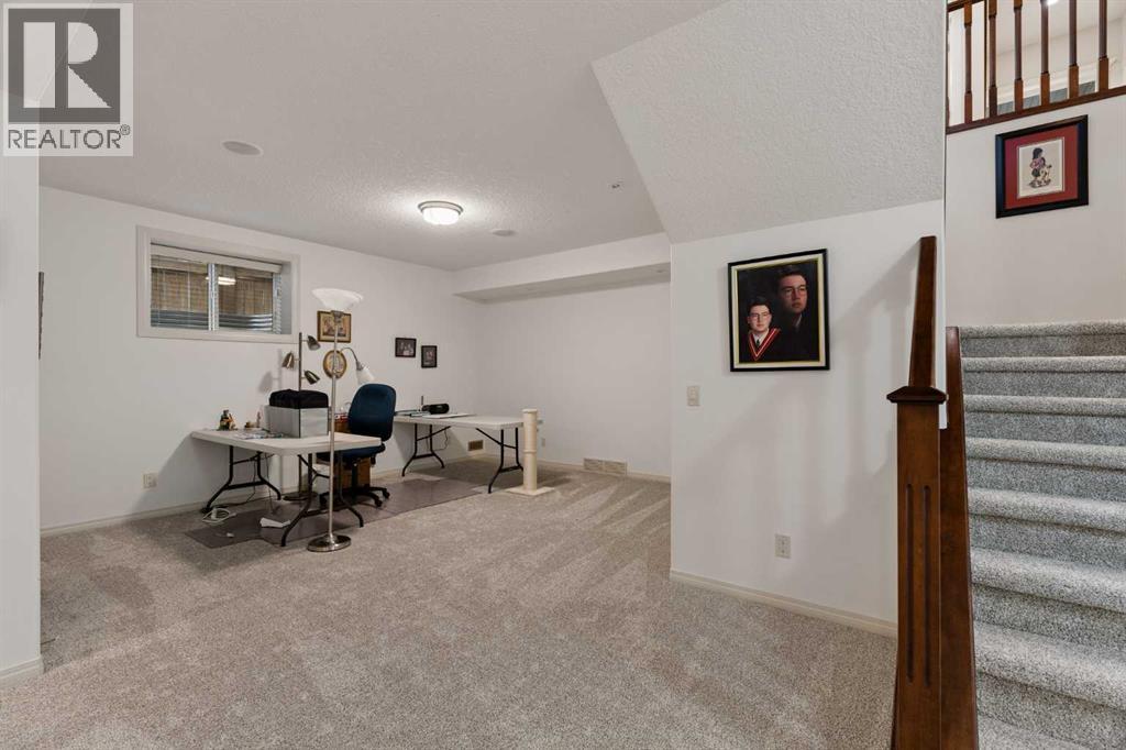 229 Elgin Estates Park SE, Calgary, Alberta  T2Z 0N7 - Photo 31 - A2321184