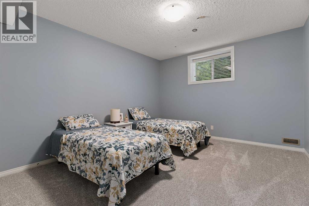 229 Elgin Estates Park SE, Calgary, Alberta  T2Z 0N7 - Photo 35 - A2321184