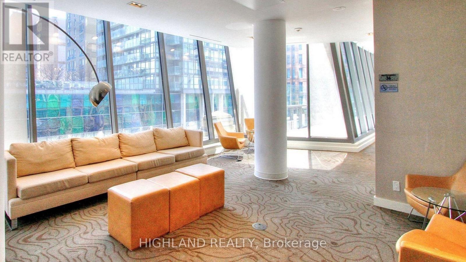2409 - 832 Bay Street, Toronto, Ontario  M5S 1Z6 - Photo 18 - C13470468