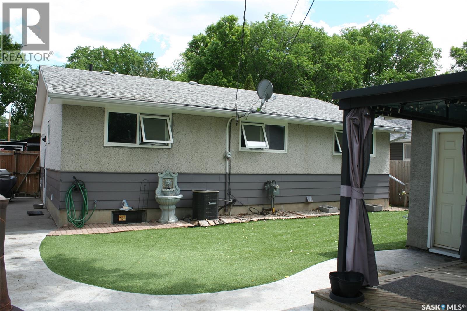 128 Riddell Crescent, Regina, Saskatchewan  S4S 5L3 - Photo 23 - SK040036