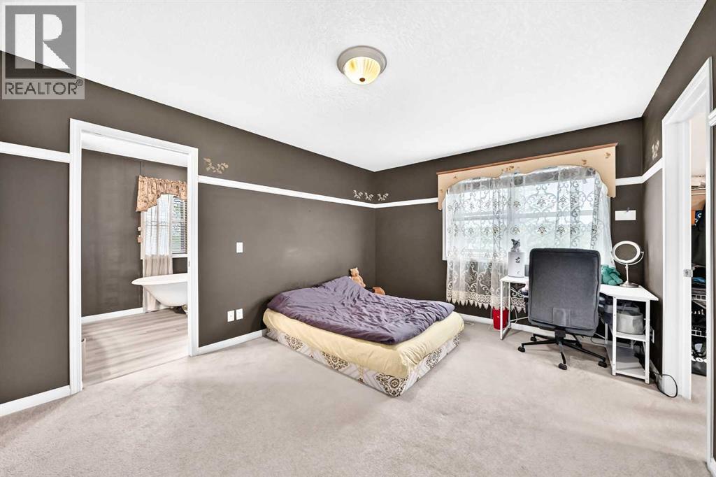 10 Hidden Creek View Nw, Calgary, Alberta  T3A 6C5 - Photo 25 - A2322731