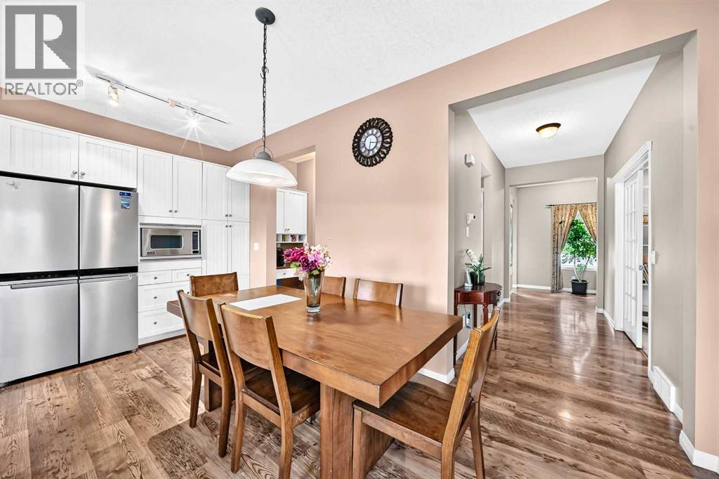 10 Hidden Creek View Nw, Calgary, Alberta  T3A 6C5 - Photo 20 - A2322731