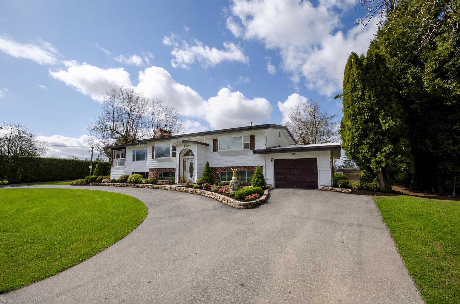 1559 Whatcom Road, Abbotsford, British Columbia  V3G 1Y9 - Photo 3 - R3137790
