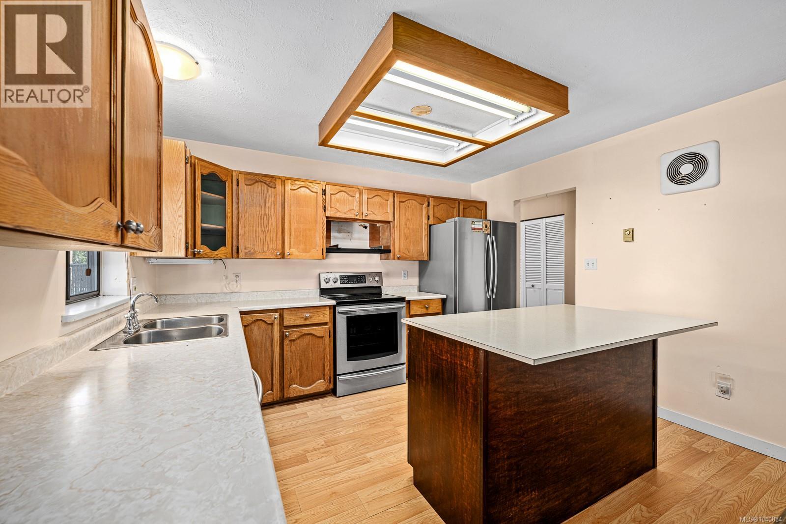 75 Washington Dr, Campbell River, British Columbia  V9W 5M3 - Photo 22 - 1040884