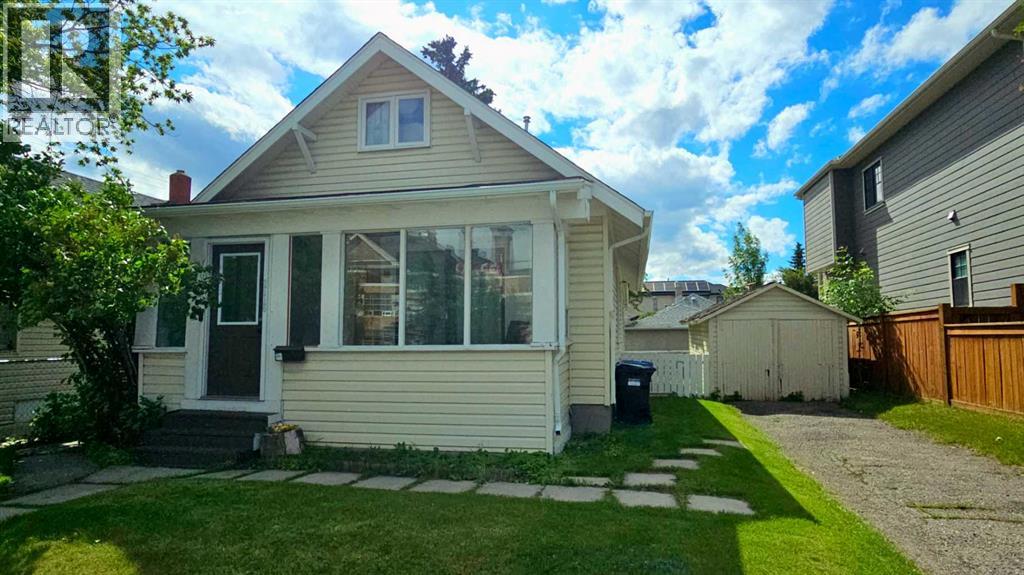 2115 10 Street NW, Calgary, Alberta