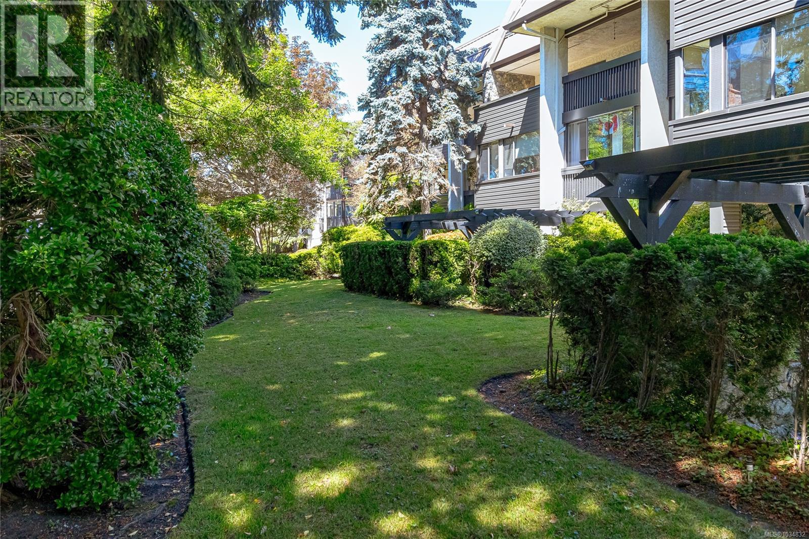 306 1120 Fairfield Rd, Victoria, British Columbia  V8V 3A7 - Photo 36 - 1034832