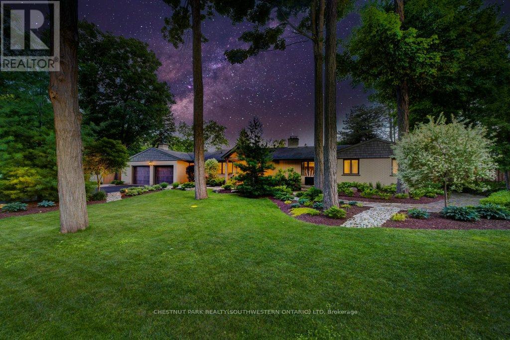 345 OLD STONE ROAD, Waterloo, Ontario