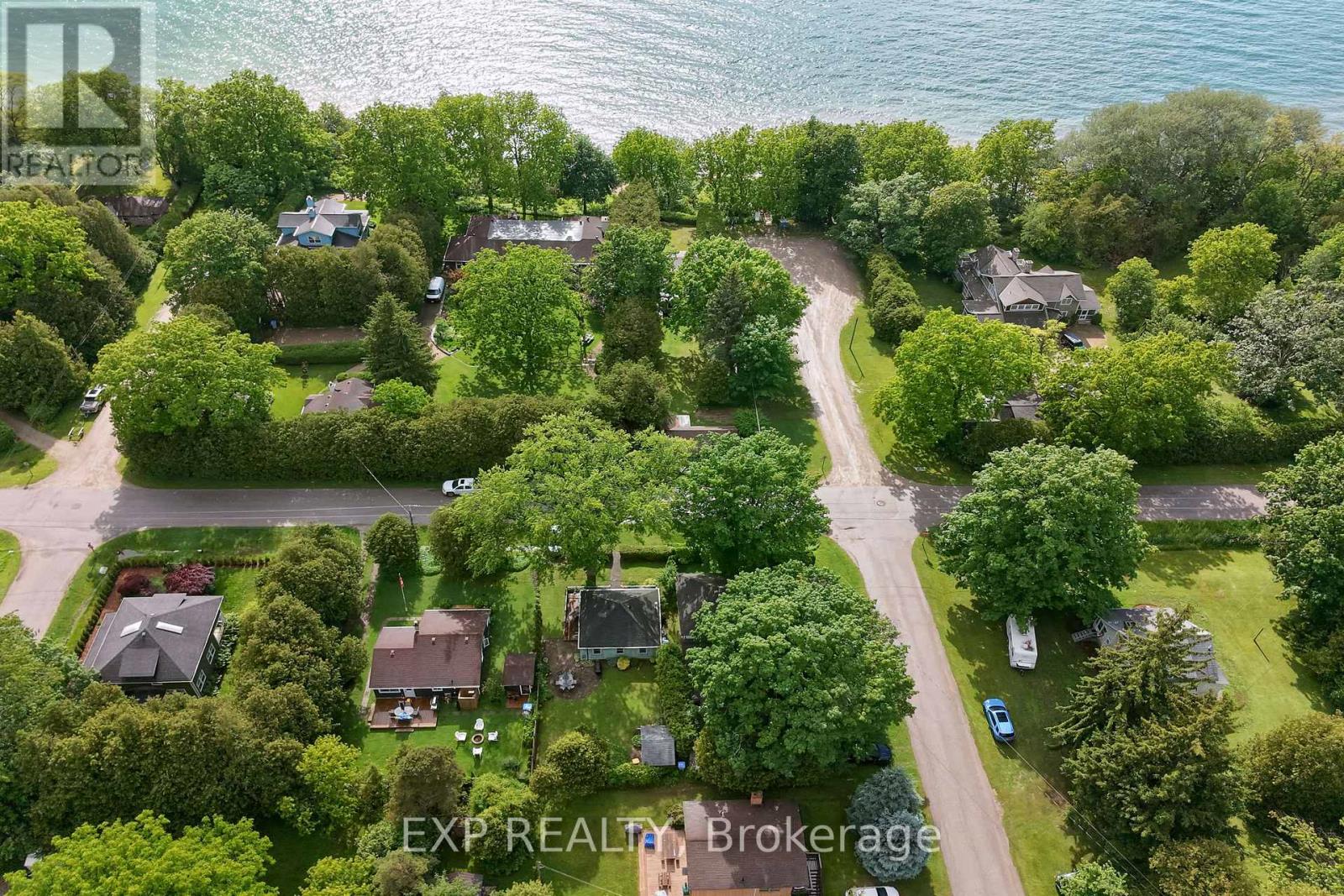 18 Tuyll Street, Bluewater, Ontario  N0M 1G0 - Photo 3 - X13470542