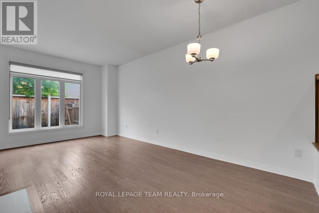 174 Hawkshaw Crescent, Ottawa, Ontario K2J 0J7 - Photo 9 - X13470506