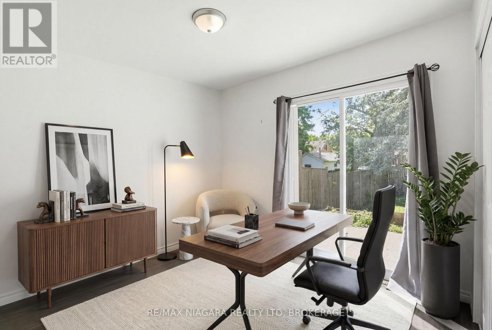 179 Murdock Avenue, Waterloo, Ontario N2J 2M4 - Photo 4 - X13470514