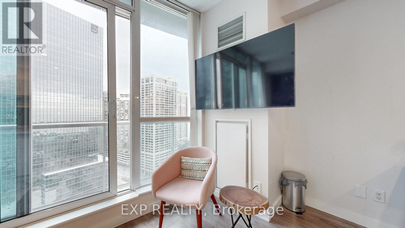 2404 - 8 York Street, Toronto, Ontario M5J 1R2 - Photo 11 - C13470510