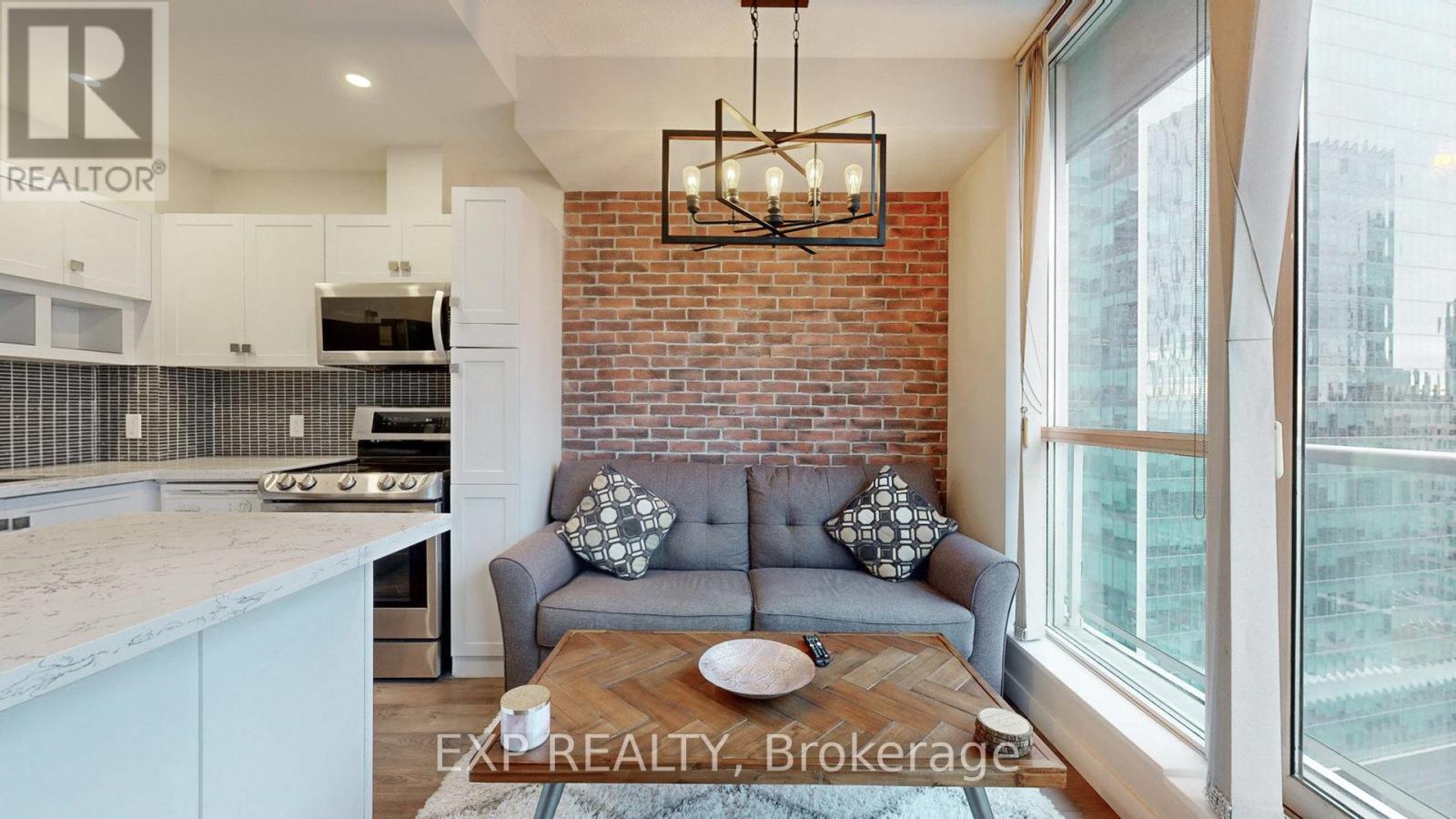 2404 - 8 York Street, Toronto, Ontario M5J 1R2 - Photo 12 - C13470510