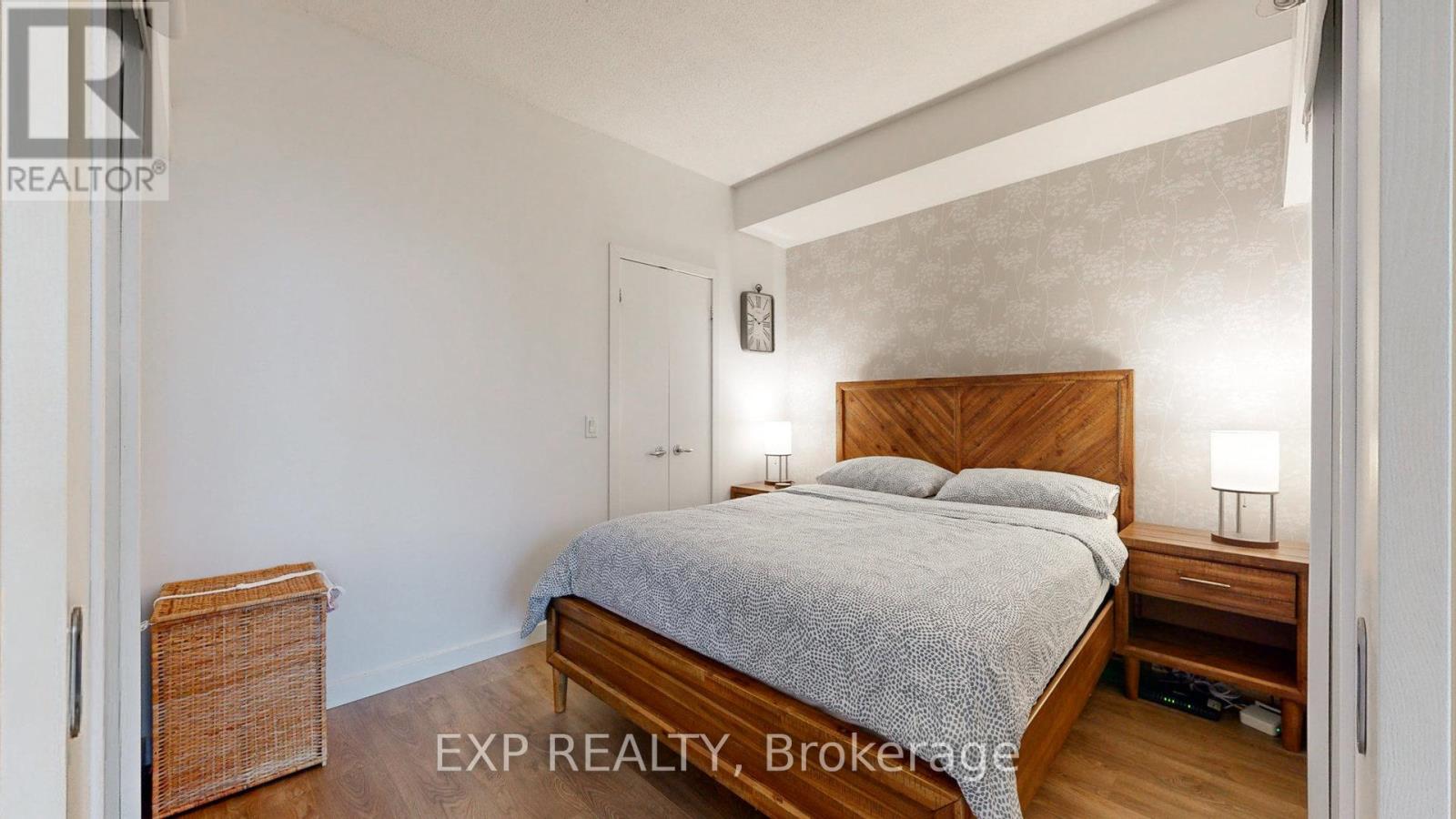 2404 - 8 York Street, Toronto, Ontario M5J 1R2 - Photo 15 - C13470510