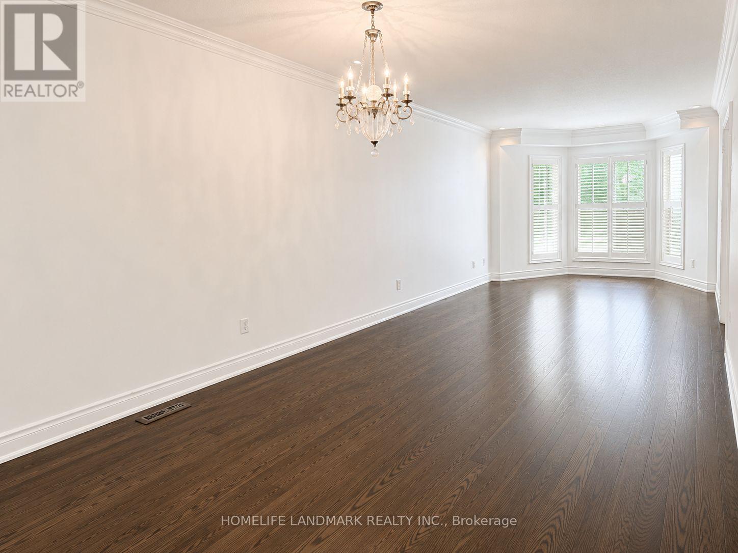 19 Arvida Drive, Vaughan, Ontario  L4J 7X8 - Photo 6 - N13470516