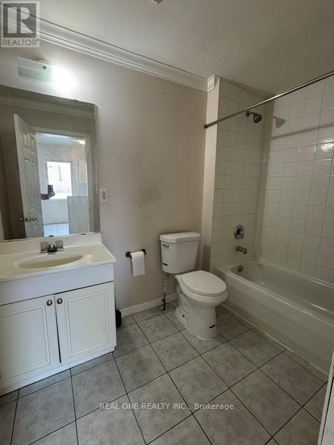 Apartment B - 10 Mill Street E, Halton Hills, Ontario  L7J 1G9 - Photo 17 - W13470524