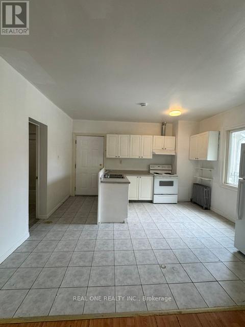 Apartment B - 10 Mill Street E, Halton Hills, Ontario  L7J 1G9 - Photo 7 - W13470524