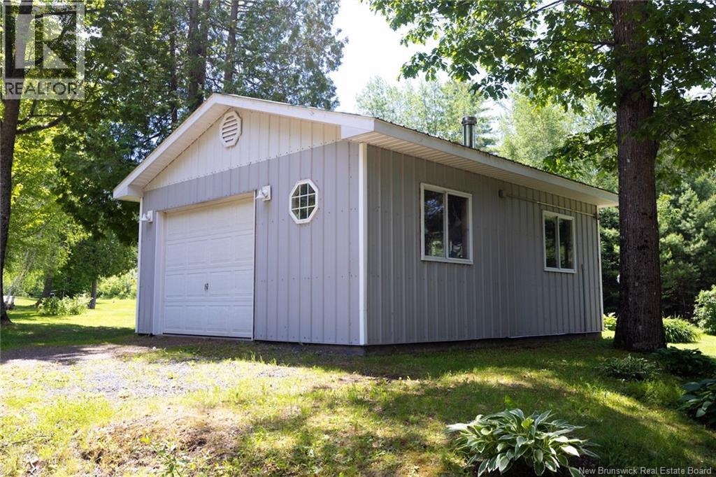 43 Gordon Shore Road, Whites Cove, New Brunswick  E4C 3S7 - Photo 12 - NB142223
