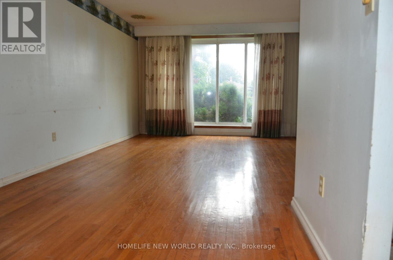602 Upper Paradise Road, Hamilton, Ontario  L9C 5P6 - Photo 4 - X13470512