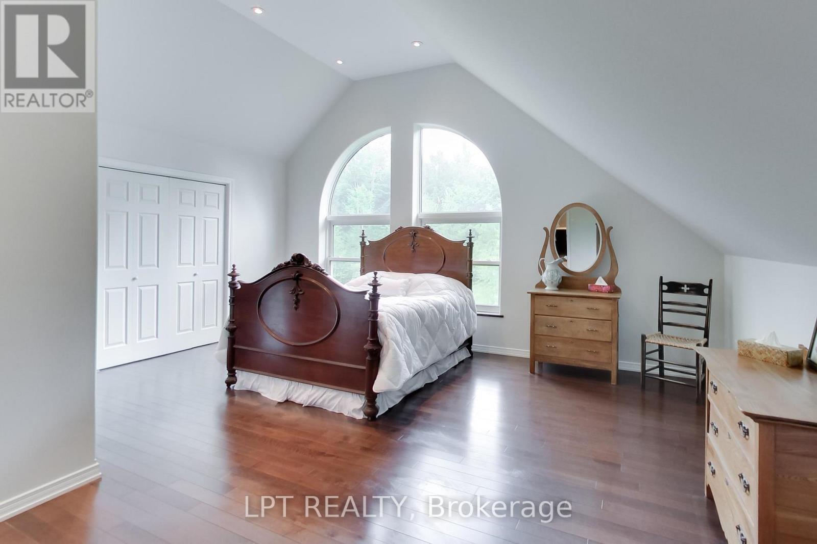 1039 Ben Lake Road E, Gravenhurst, Ontario  P1P 1R3 - Photo 20 - X13470534