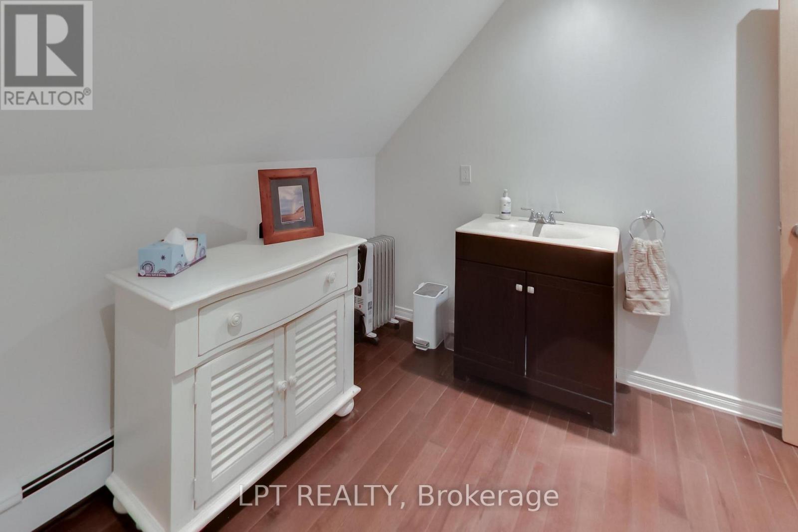 1039 Ben Lake Road E, Gravenhurst, Ontario  P1P 1R3 - Photo 27 - X13470534