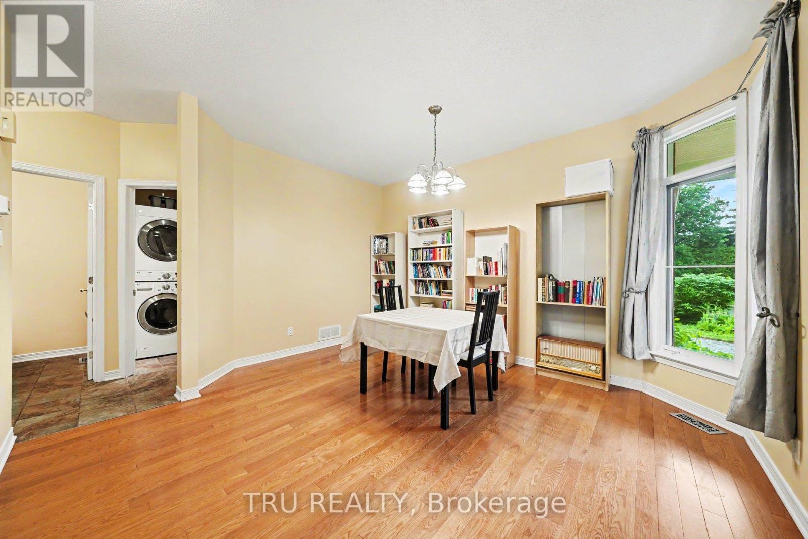 4082 Otter Tail Crescent, Ottawa, Ontario  K1V 1R3 - Photo 13 - X13470590