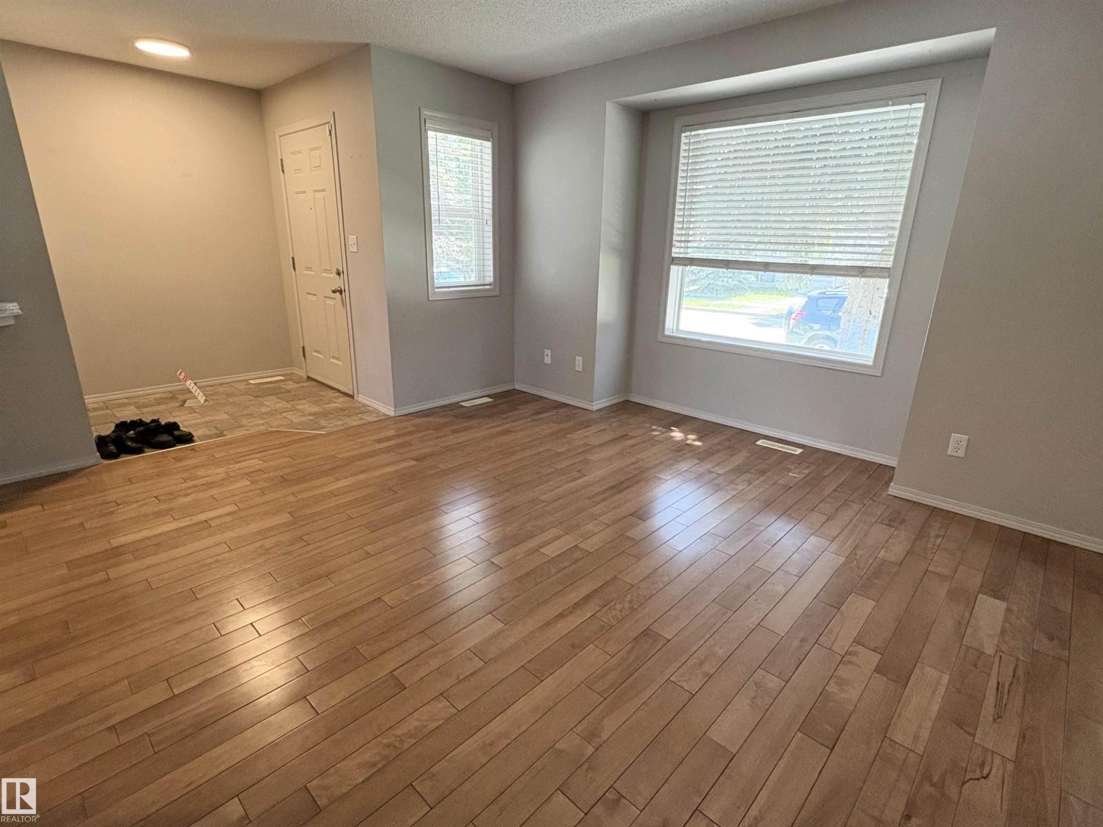21354 87a Av Nw, Edmonton, Alberta  T5T 6T8 - Photo 4 - E4494882