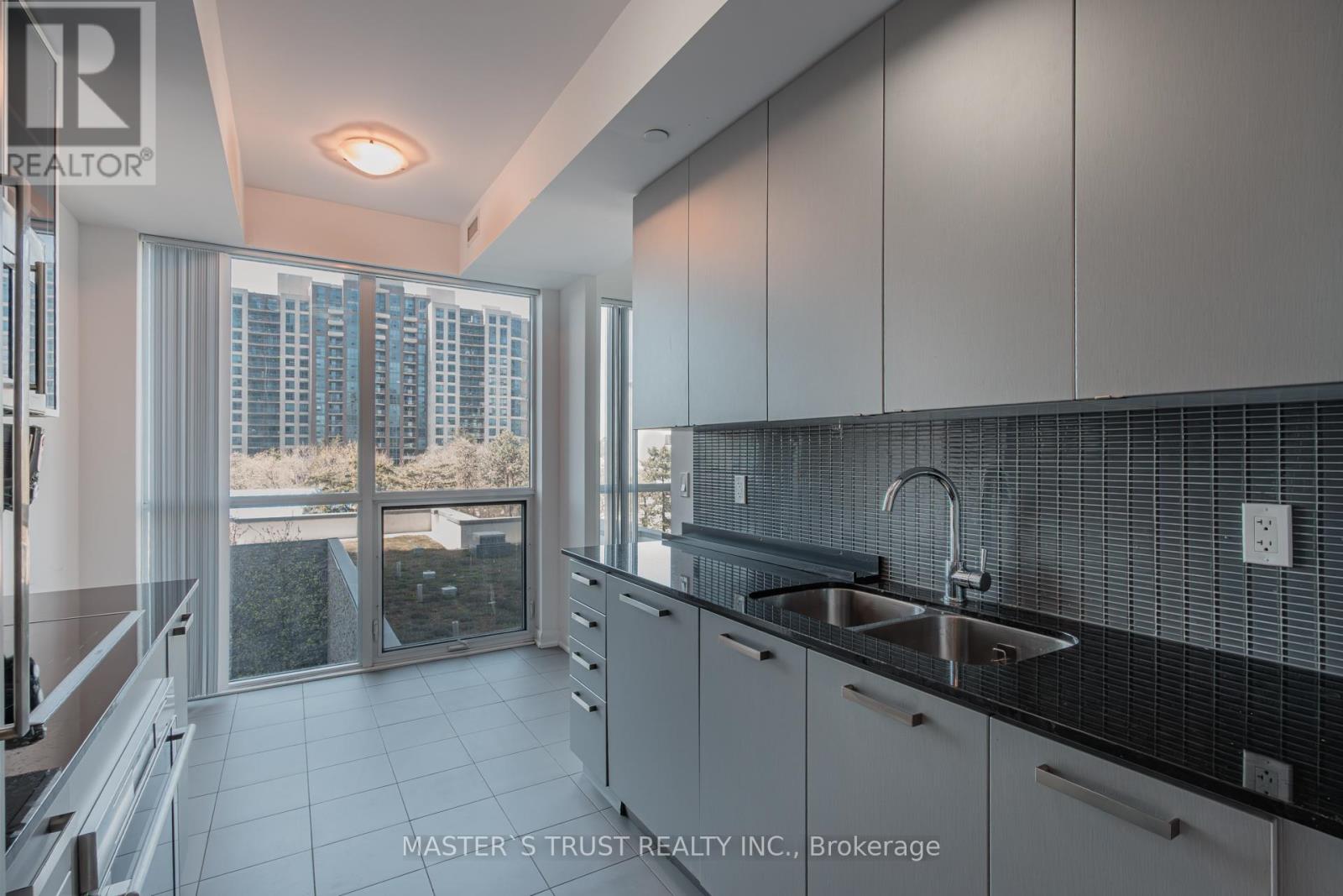 217 - 5168 Yonge Street, Toronto, Ontario  M2N 0G1 - Photo 8 - C13470574