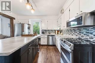 594 Niagara Stone Road, Niagara-On-The-Lake, Ontario  L0S 1J0 - Photo 12 - X12864070