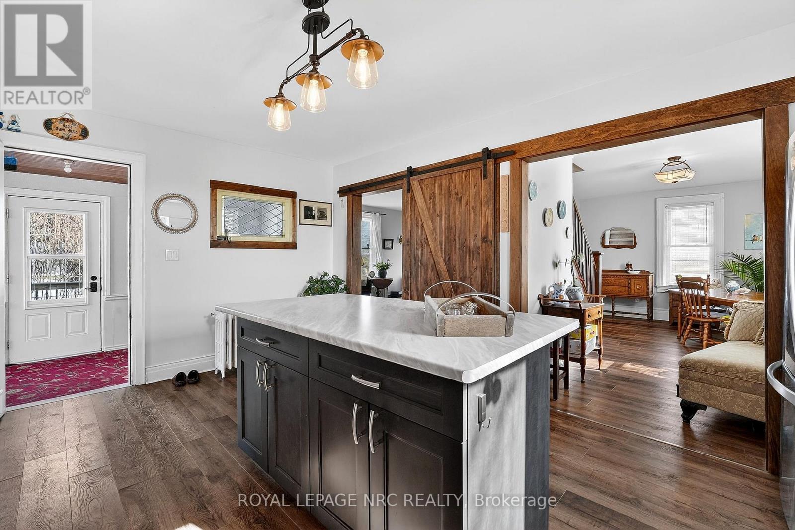 594 Niagara Stone Road, Niagara-On-The-Lake, Ontario  L0S 1J0 - Photo 13 - X12864070